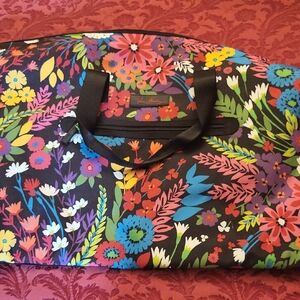 Vera Bradley Lighten Up Large Tote (Field Flowers)